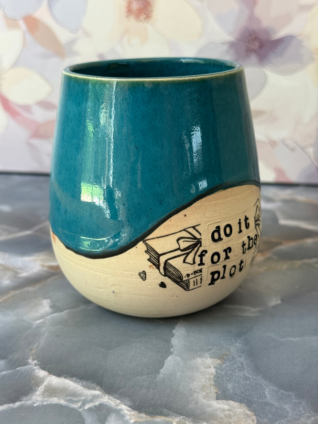 do it for the plot bookish tumbler