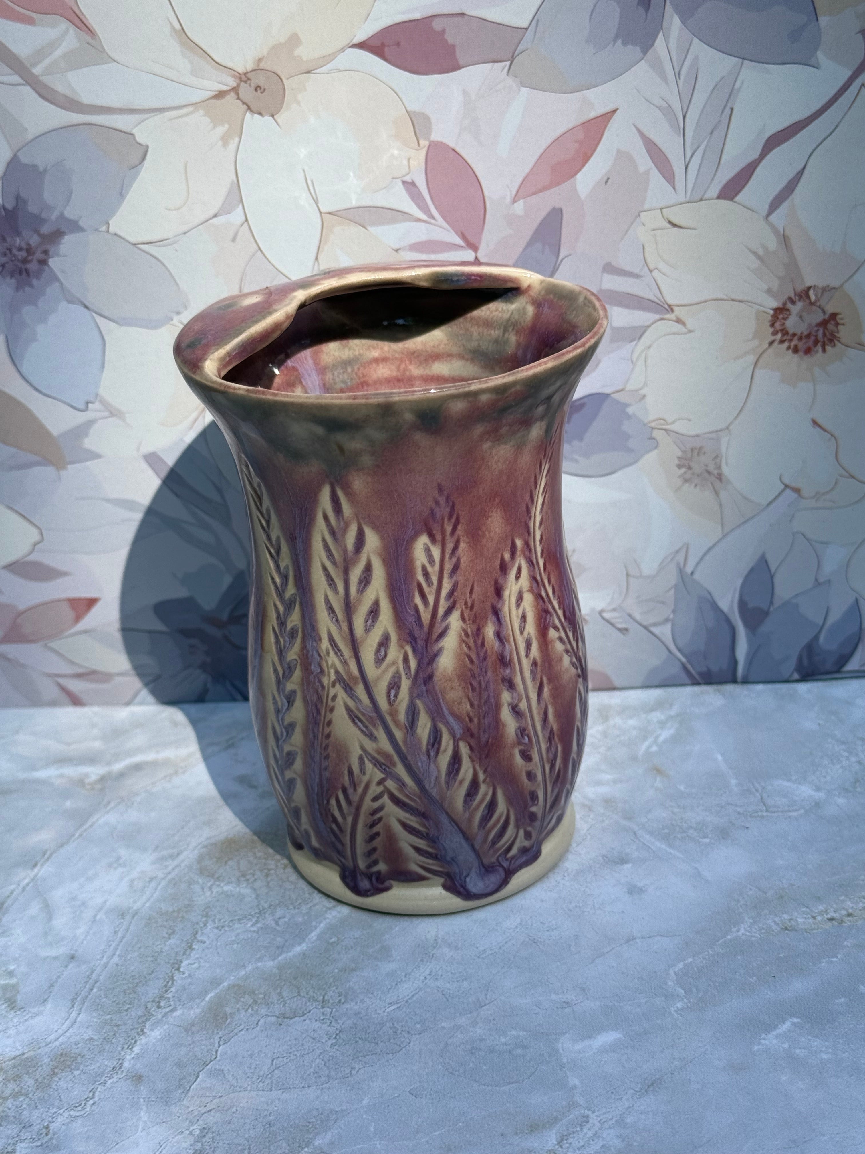 [SALE] Carved Ferns Travel Mug - Texture Burgundy