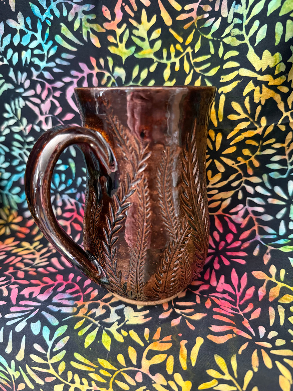 Brown Carved Fern Mug